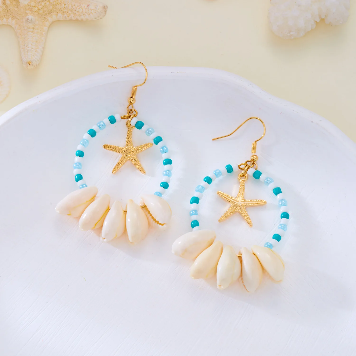 Cross border hot selling travel photo shoot women's earring earrings, vacation style golden shell starfish earrings