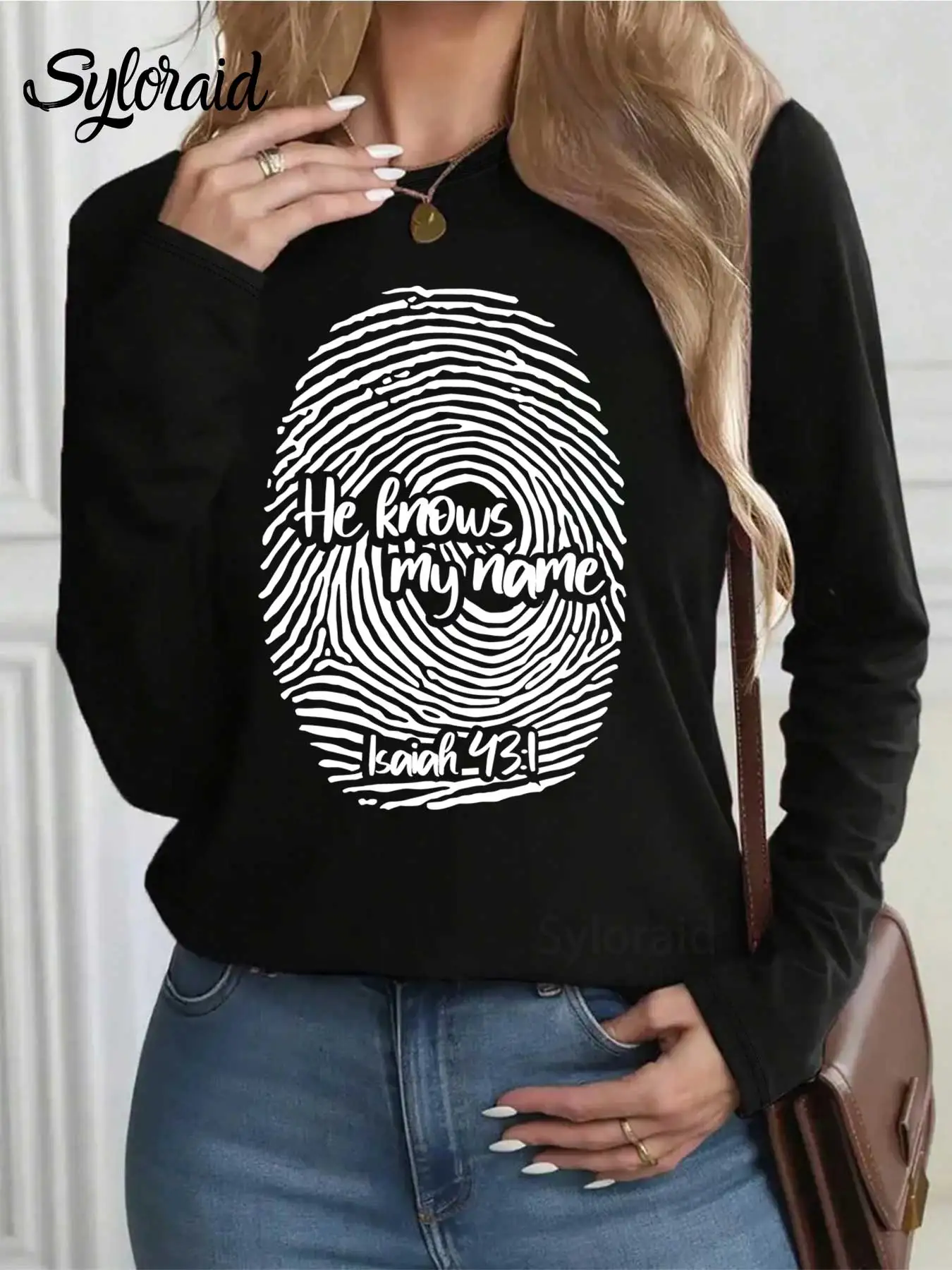 レディース長袖Tシャツ イザヤ43:1 Tシャツ キリスト教シャツ 彼は私の名前を知っているTシャツ ファッションラウンドネックカジュアルトップ