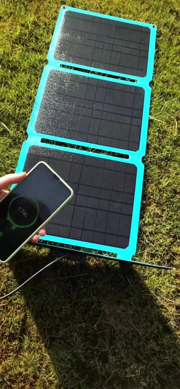 Folding fast charging cheap 19v solar laptop charger for mobility scooter battery