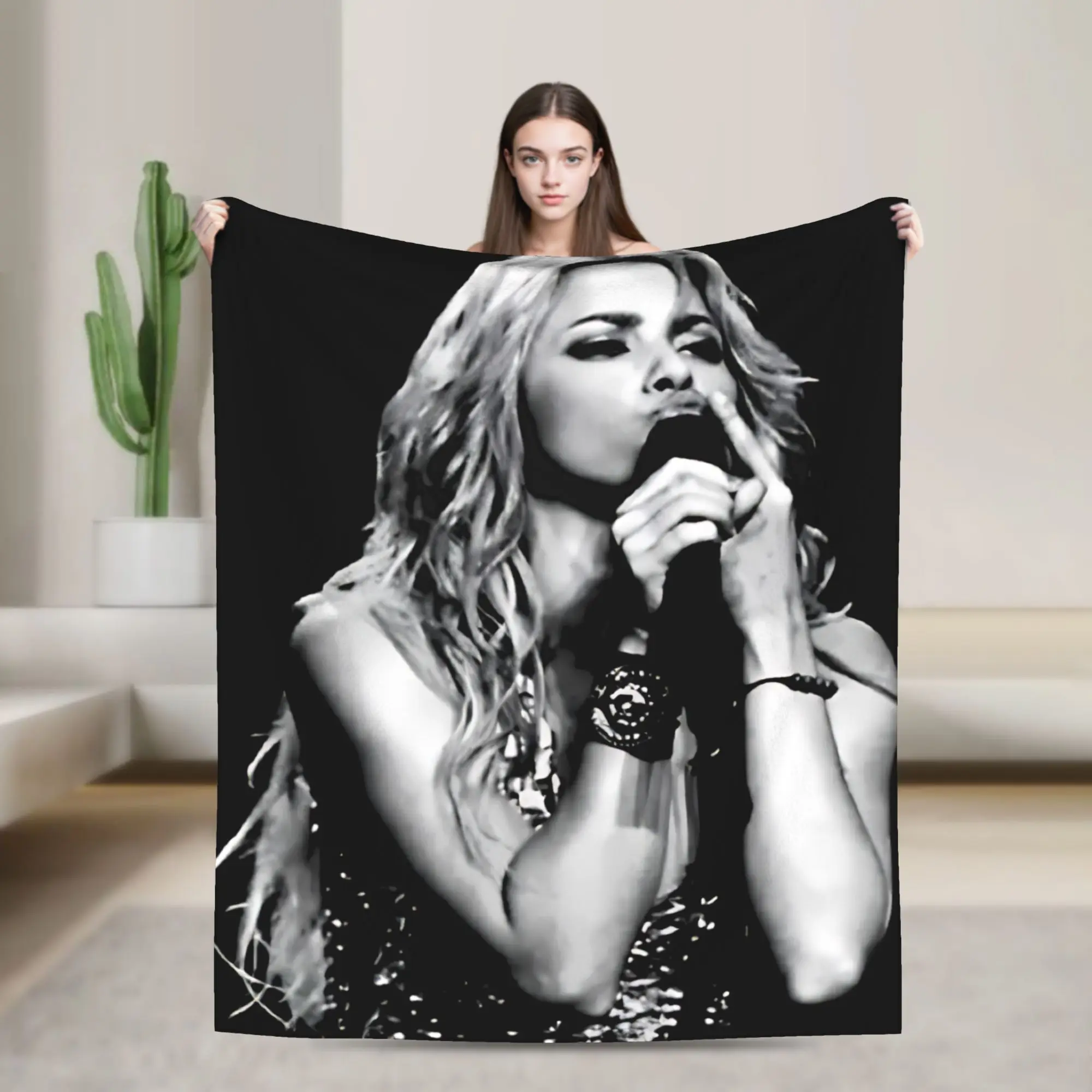Shakira Colombia Warm Blankets  Pattern Travel Throw Blanket Couch Chair Flannel Bedspread Sofa Bed Cover
