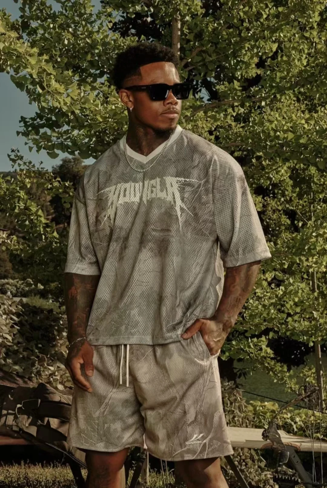 YOUNG LA Retro Camouflage Mesh V-neck Shirt, Snake Skeleton Back Printed Loose Sport T-shirt