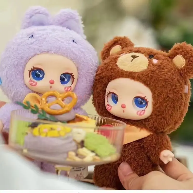 Liila V2 ของแท้ไวนิลตุ๊กตากล่องตาบอด Liila'S Zoo Serise กระเป๋าเป้สะพายหลังจี้ตุ๊กตาตกแต่งห้องของเล่น Mystery กล่องคริสต์มาสของขวัญ