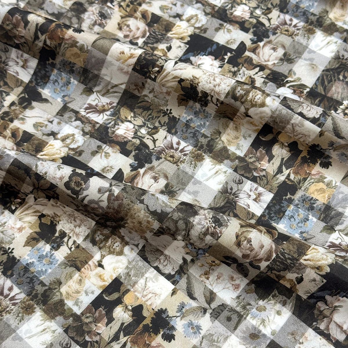 1M/2M/3M/4M/5M Archive Gingham Rose Flower High Quality Soft Combed Cotton 80S 100% Cotton Poplin Printed Fabric