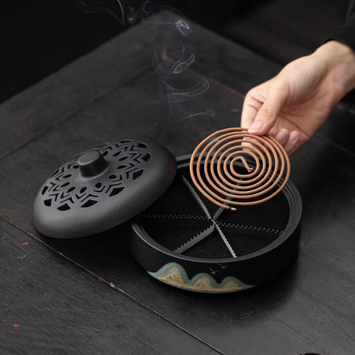 Thousand‑Li Rivers‑and‑Mountains Ceramic Mosquito Coil Burner Mosquito Coil Holder with Lid Incense Burner Home Decor Gift