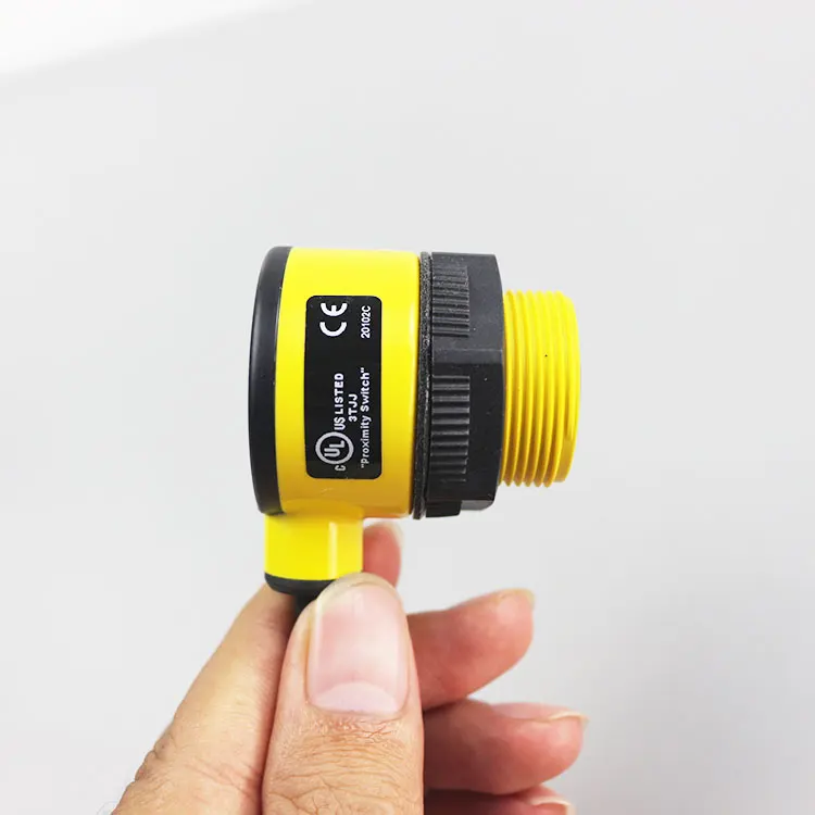 

US Banner BANNER ultrasonic sensor T30UXIC T30UXIA level water level transparent object Current analog output typeT30UXIC