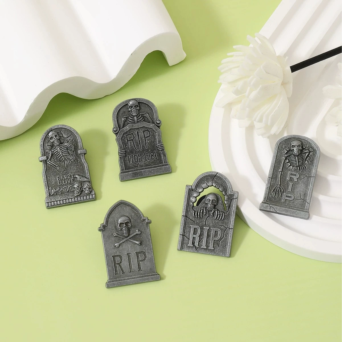 Брошь-для-вечеринки-в-честь-Хэллоуина-камень-гробницы-дом-с-привидениями-страшный-мини-маршрут-сцена-украшение-дома-с-привидениями-значок