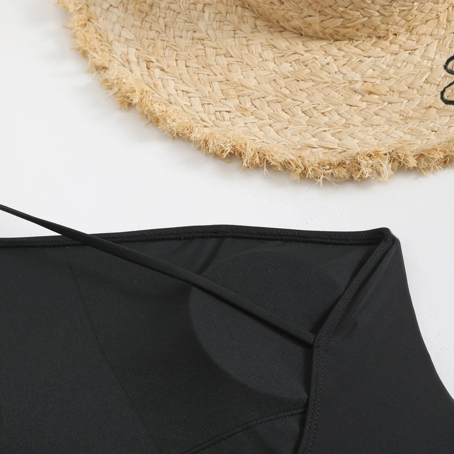 Traje de baño negro de una pieza, novedad del 2025, traje de baño de un hombro con espalda baja, traje de baño para mujer, Monokini de Surf, traje de baño acolchado, trajes de baño