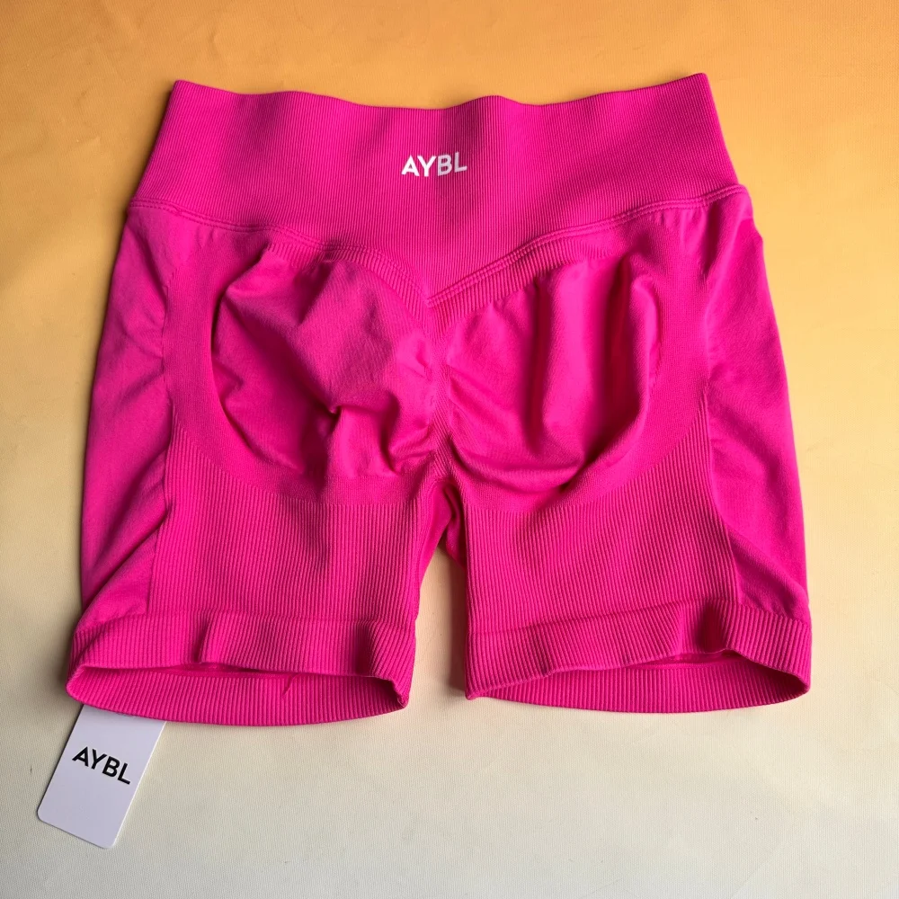 Marken-Nahtlose Yoga-Shorts — Po-formende Fitness-Shorts, Dehnbare Kompressions-Shorts für Damen, Feuchtigkeitsableitend – Detail 18