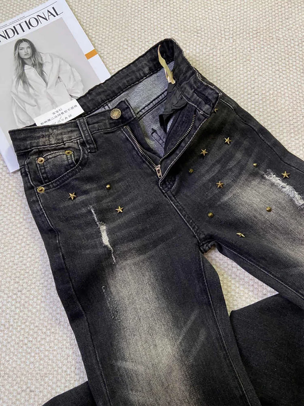 Übergroße waschbare schwarz-graue zerrissene Jeans für Frauen Frühling Herbst hohe Taille ausgestellte Denim-Hosen weibliche trendige Stern-Nieten-Jeans