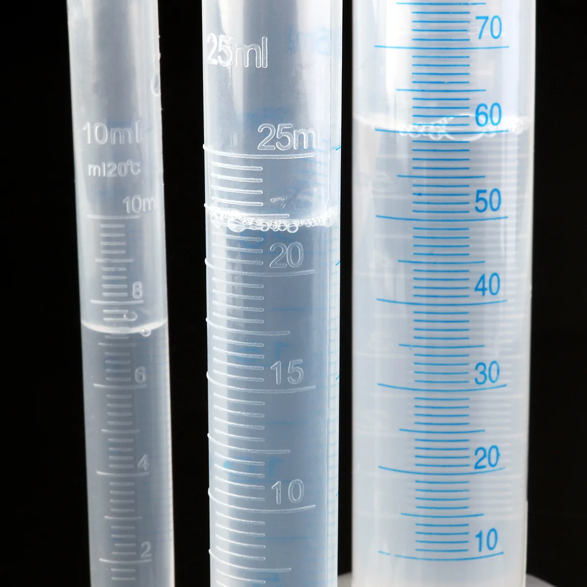 

4Pcs Plastic Graduated Measuring Cylinders Pack Transparent Food-Grade Stable Non-Wetting Measuring Cylinder