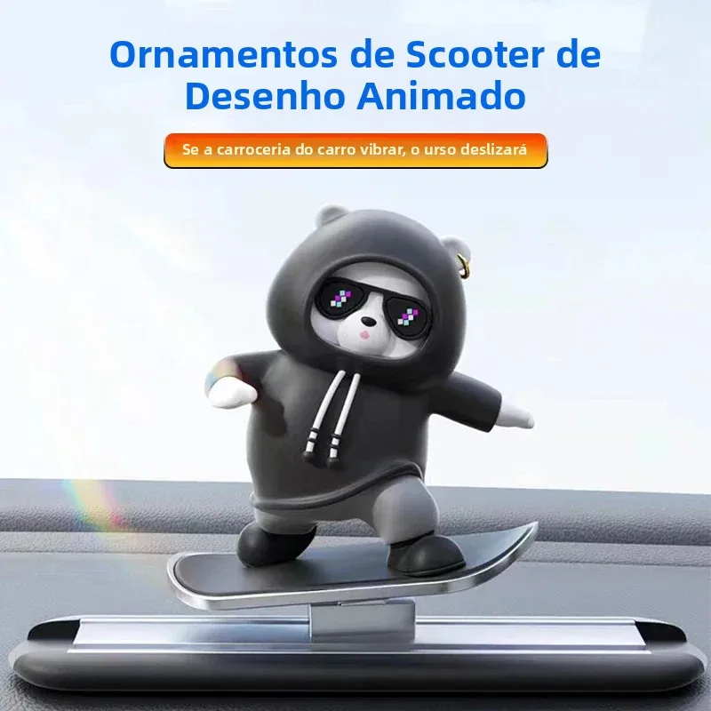 Novos Ornamentos para Carro 2024, Urso Deslizante no Skateboard, Decoração Criativa para Interior de Carro, Acessórios de Interior
