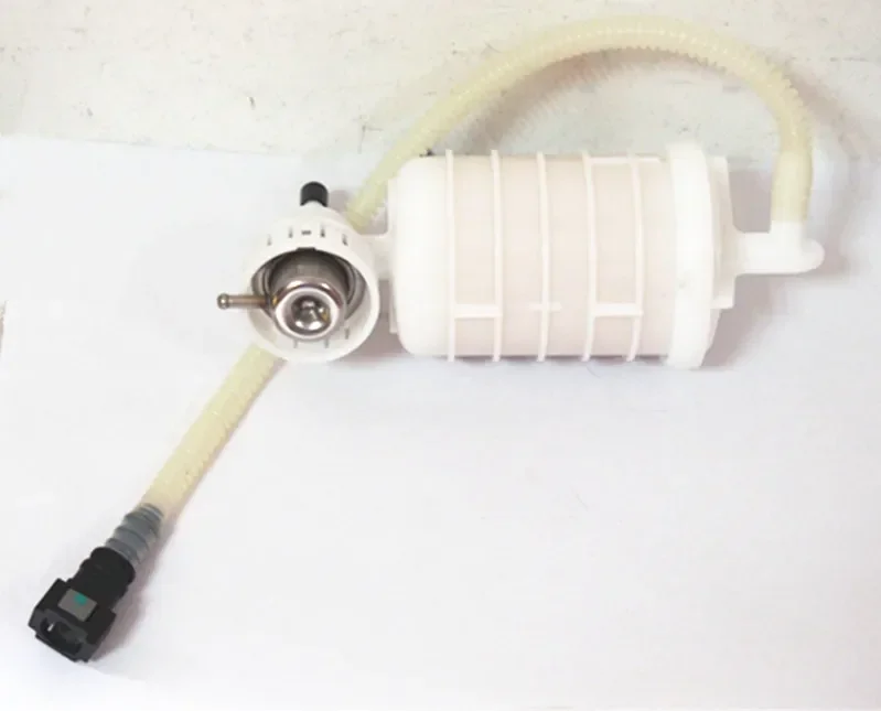 

WAJ Fuel Filter With Pressure Regulator 16146766158, 16147186454 Fits For BMW X3, E83, M54, M54B25, M54B30, N46, N46B20