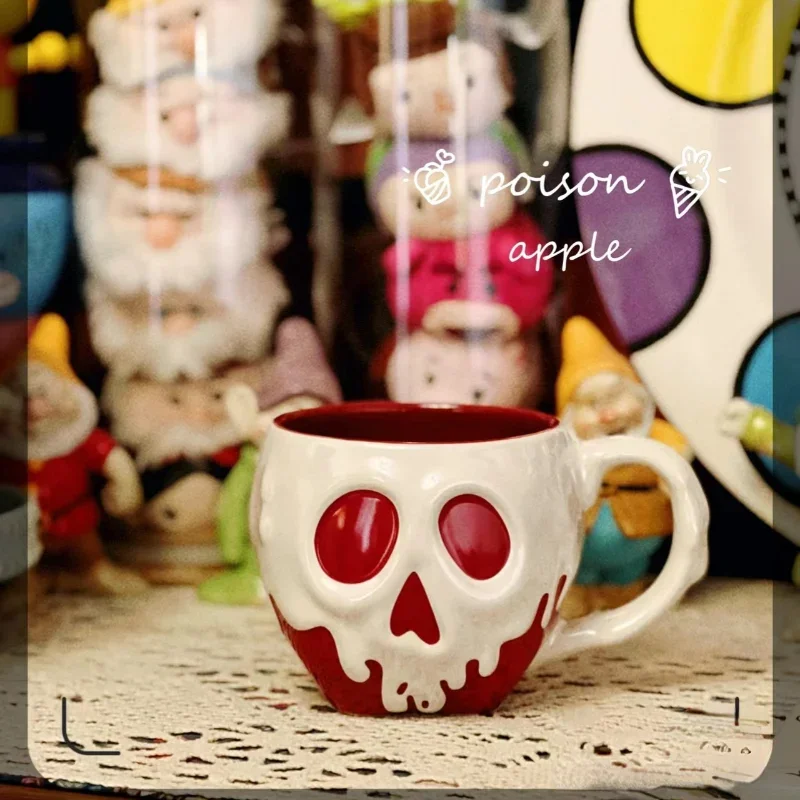 Red Poison Apple Ceramic Mug Cartoon Poison Apple Large Capacity Water Cup Creative Christmas Birthday Gift New Skull Cups