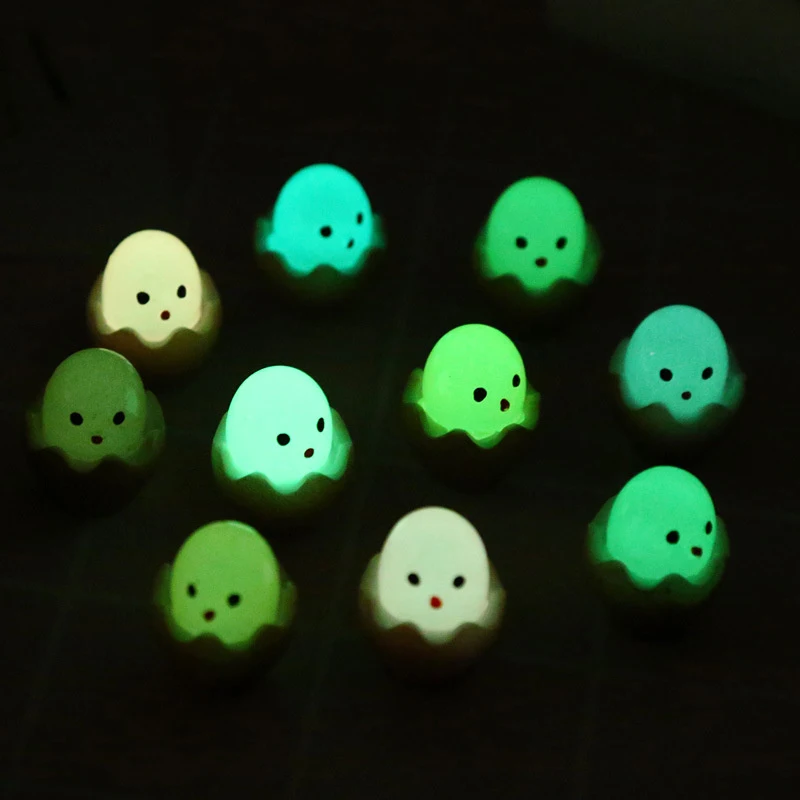 1PcsLuminous Mini Chickens Moss Microlandscape Miniature Chicken ​Figurines Fairy Garden Accessories Home Decor Glow In The Dark