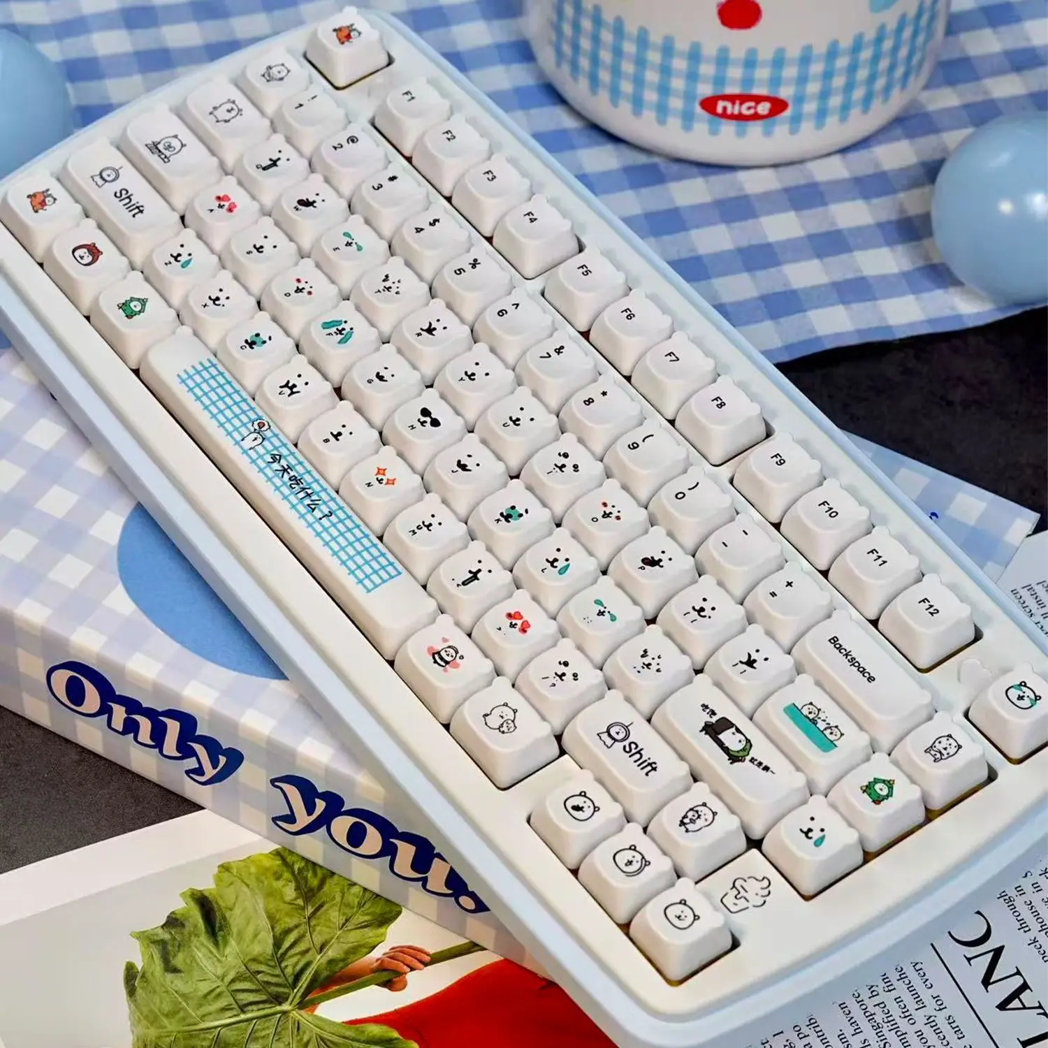 Kawaii Cartoon Joke Bear PBT Keycap EAO Height Wear Resistant Key Caps For Magnetic Axis Gaming Keyboard 60 65 75 87 Keys Lovely