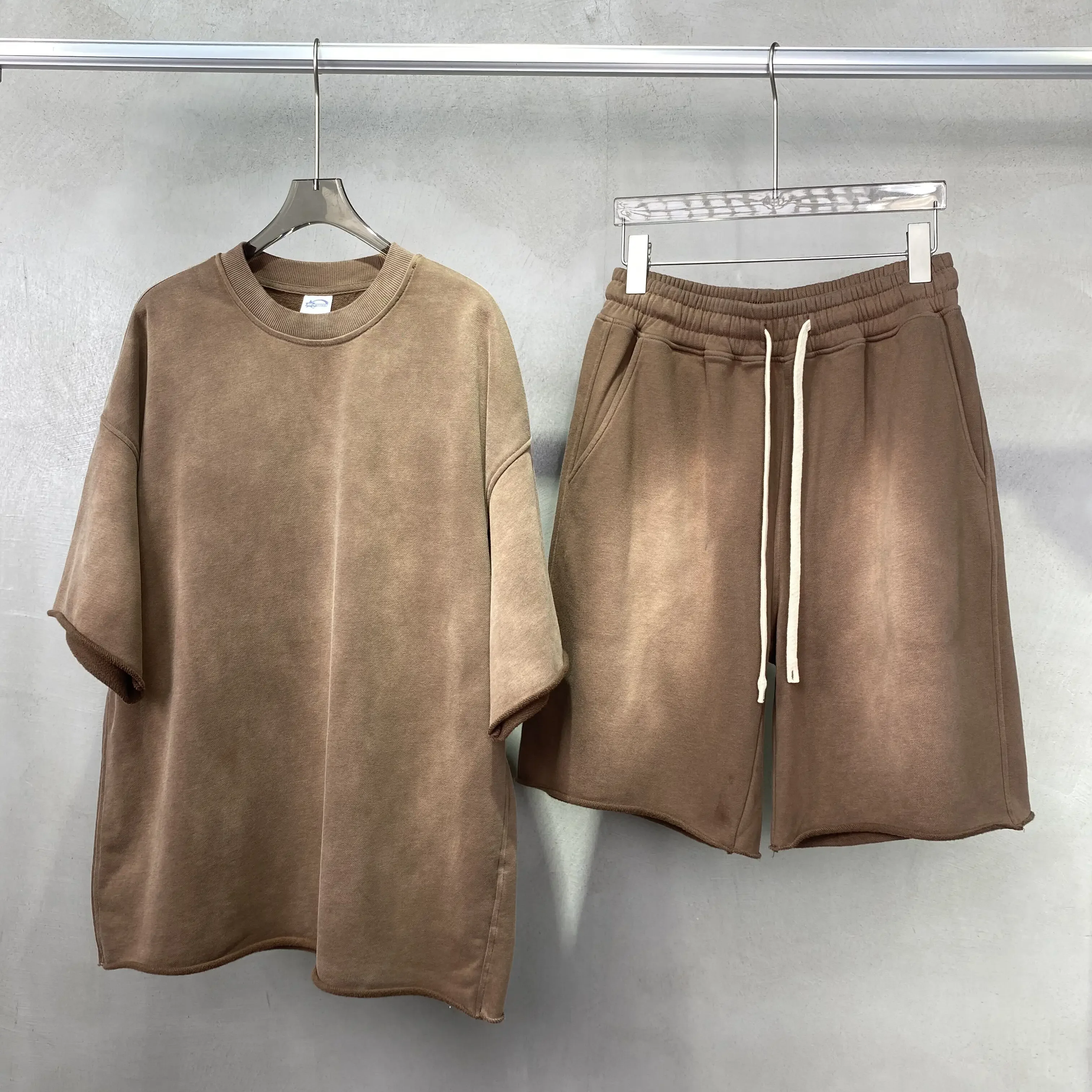 Conjunto de camisa y pantalones cortos 2025 (Se pueden comprar por separado). Compre tanto la camisa como los pantalones cortos para el traje.