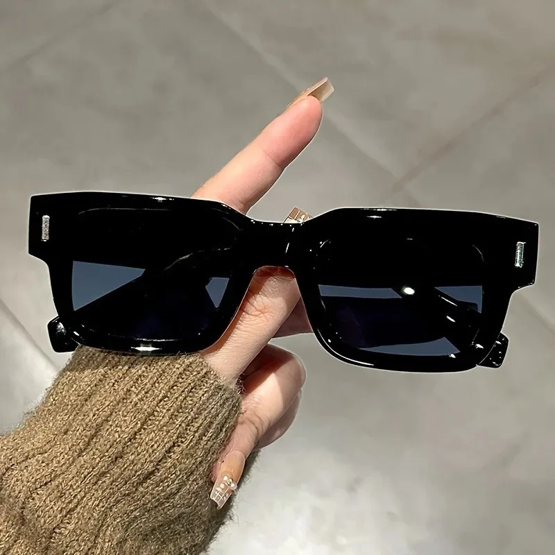 Luxurious Rectangle Sunglasses - Luxury Lifestyle Men 리뷰 및 가격