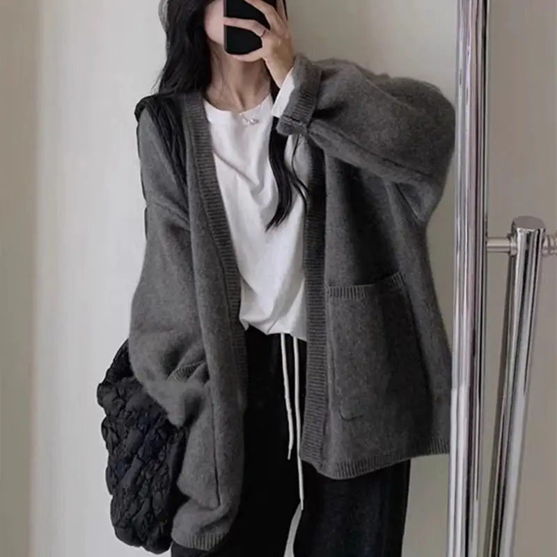 Chuyun Lazy Style Grey Sweater Cardigan Coat Women's New High End Loose Knitted Top Exterior