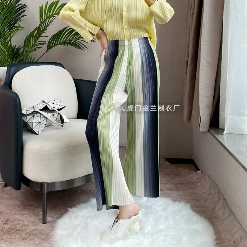 

ALSEY Miyake Striped Printed Casual Pleated Rainbow Pants Loose Wide Leg Straight Pants Women's Cropped Pants 2025 Summer New