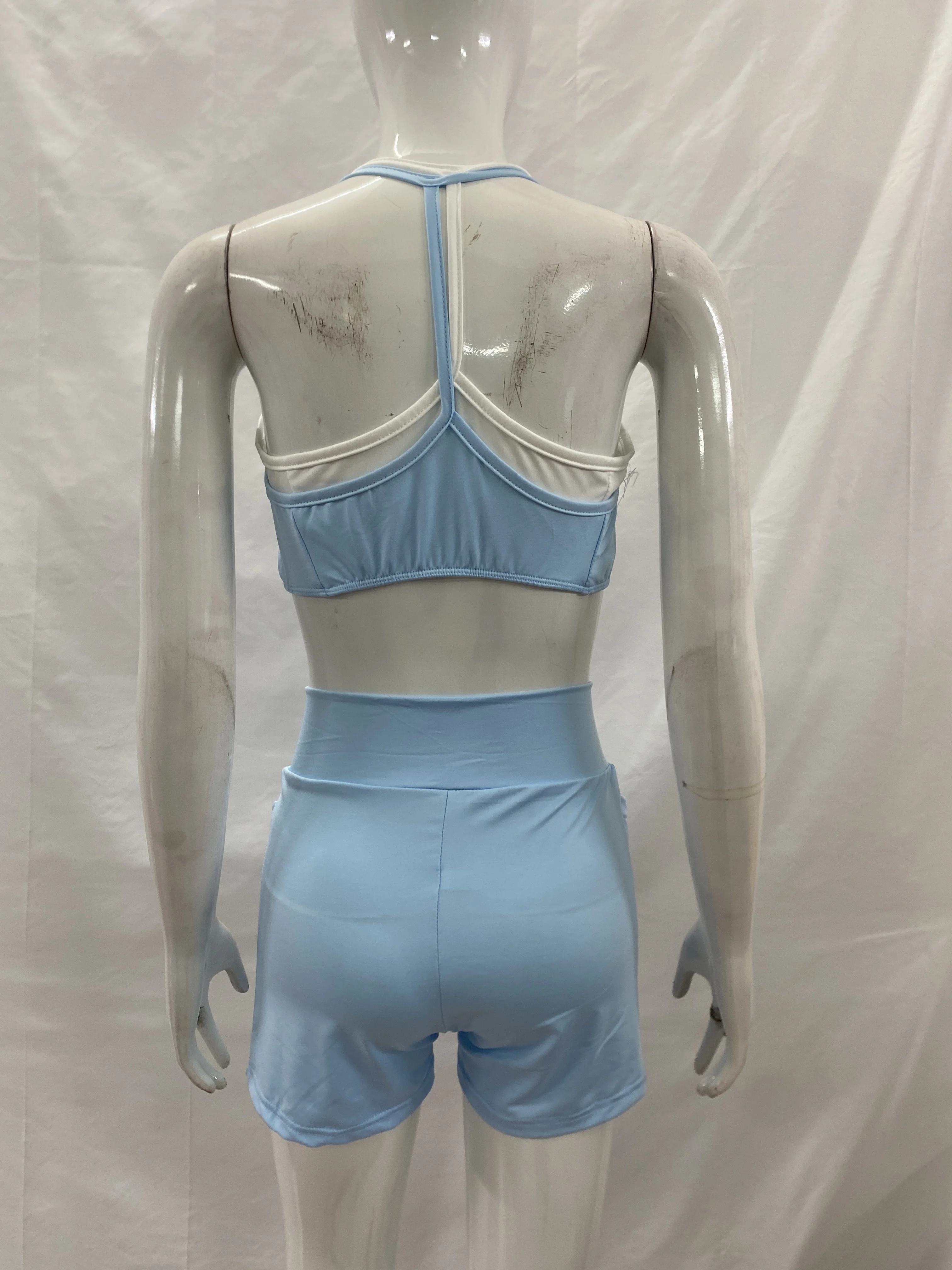 Damen 2-teiliges Workout-Set: Doppellagiges U-Ausschnitt Cami Crop Top & High-Waist Biker Shorts – Ideal für Gym, Yoga, Laufen & Alltag – Detail 6