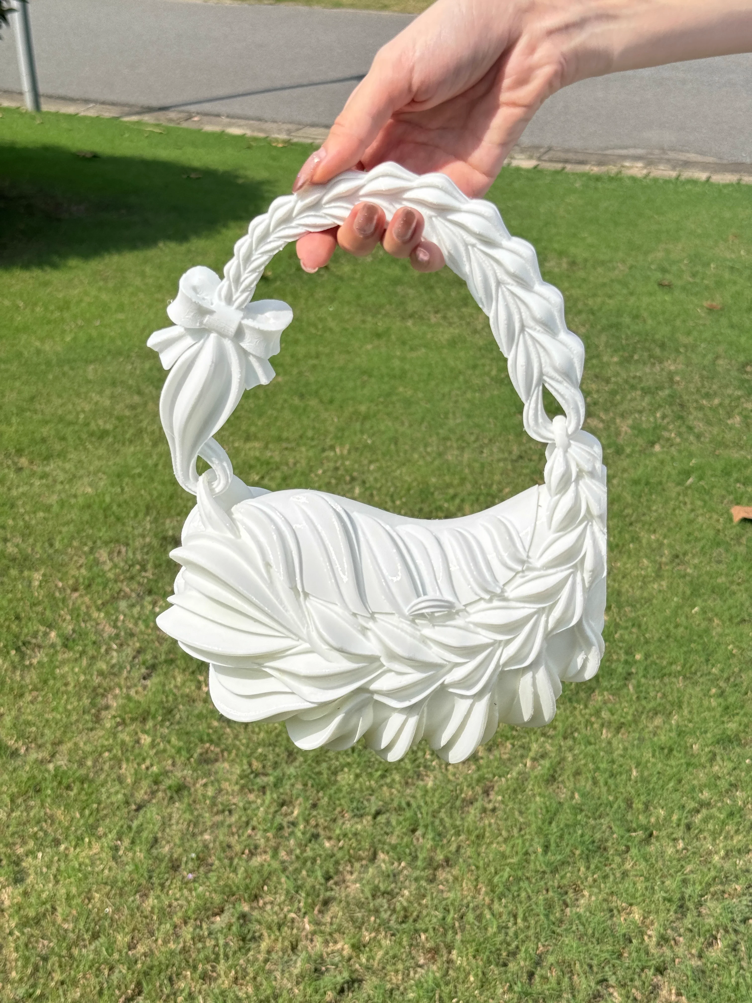 Original Niche Ins Fried Dough Twists Braid Shaped Handbag Women's Lovely Princess Party Long Contract 3D TPU Flip Soft Bag