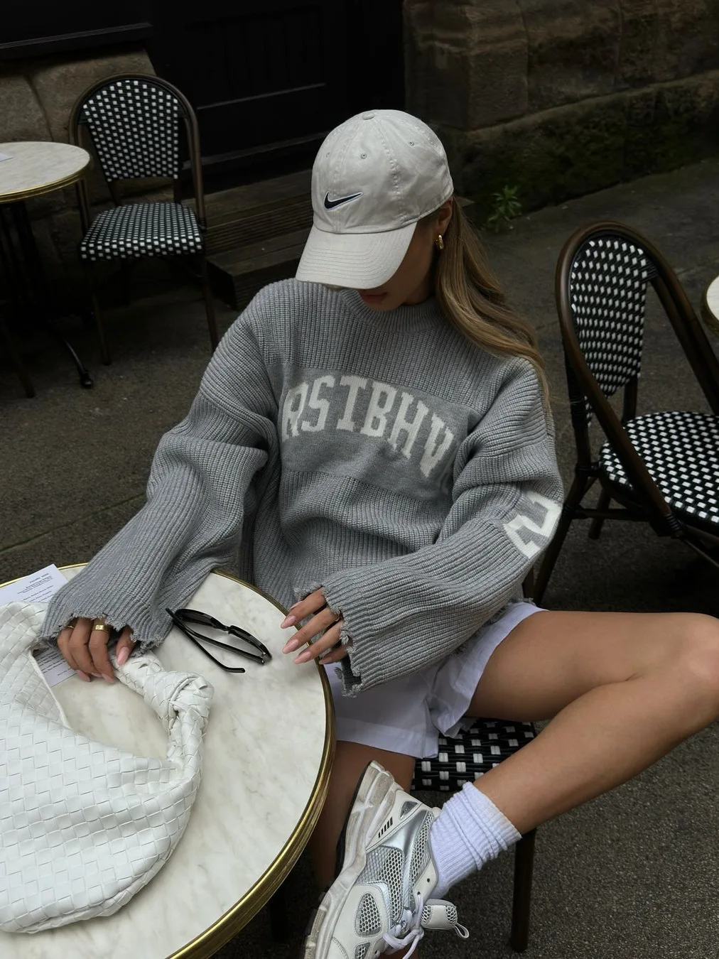 

Fashion Letter Jacquard Knit Pullover Women Oversize Long Sleeve O-neck Classic Sweater Autumn New Lady Casual Outerwear