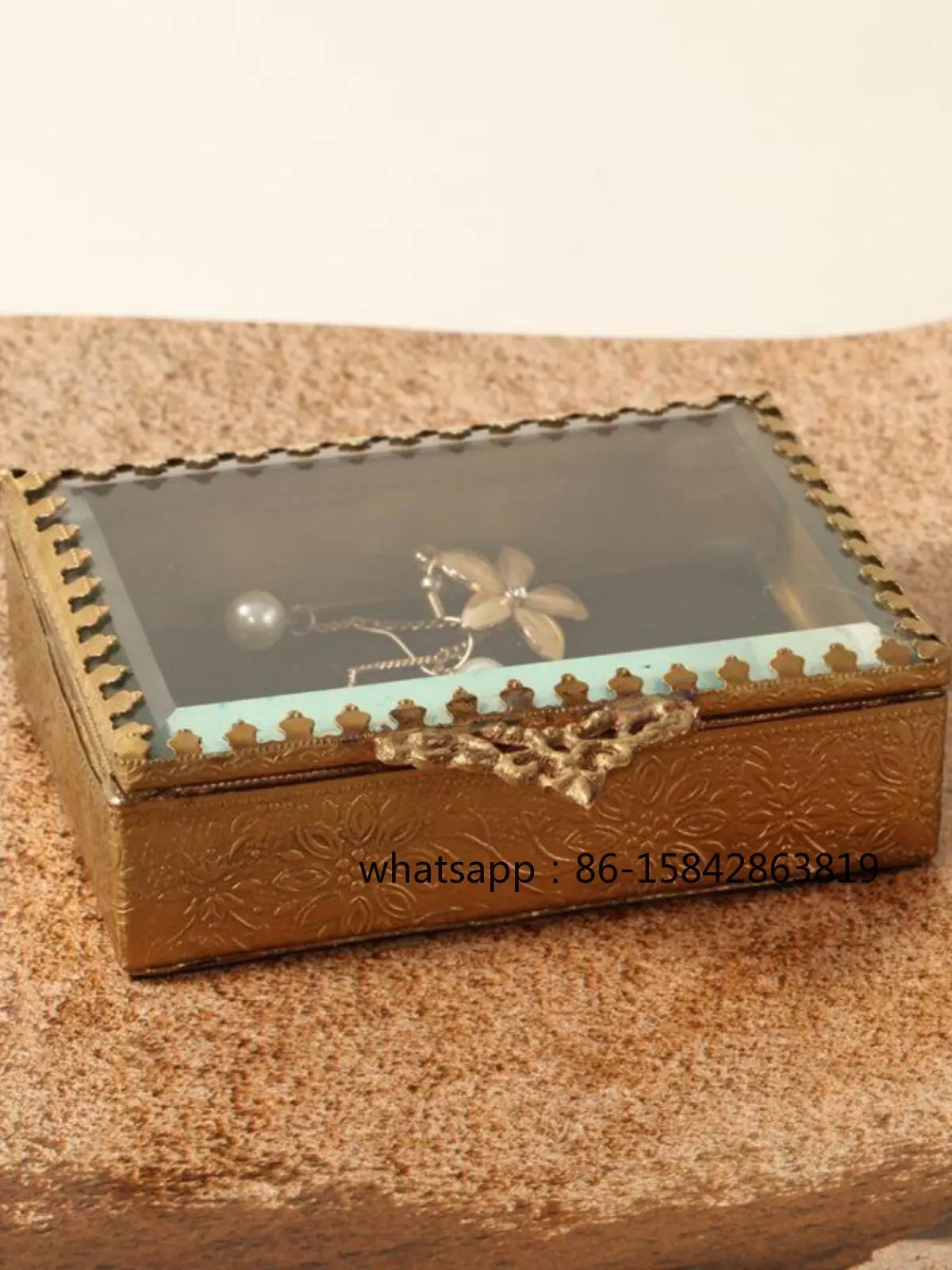 Retro & Antique Brass Jewelry Box, Exquisite Glass Relief Design, Tabletop Earring Storage, Dressing Room Decor Ornament