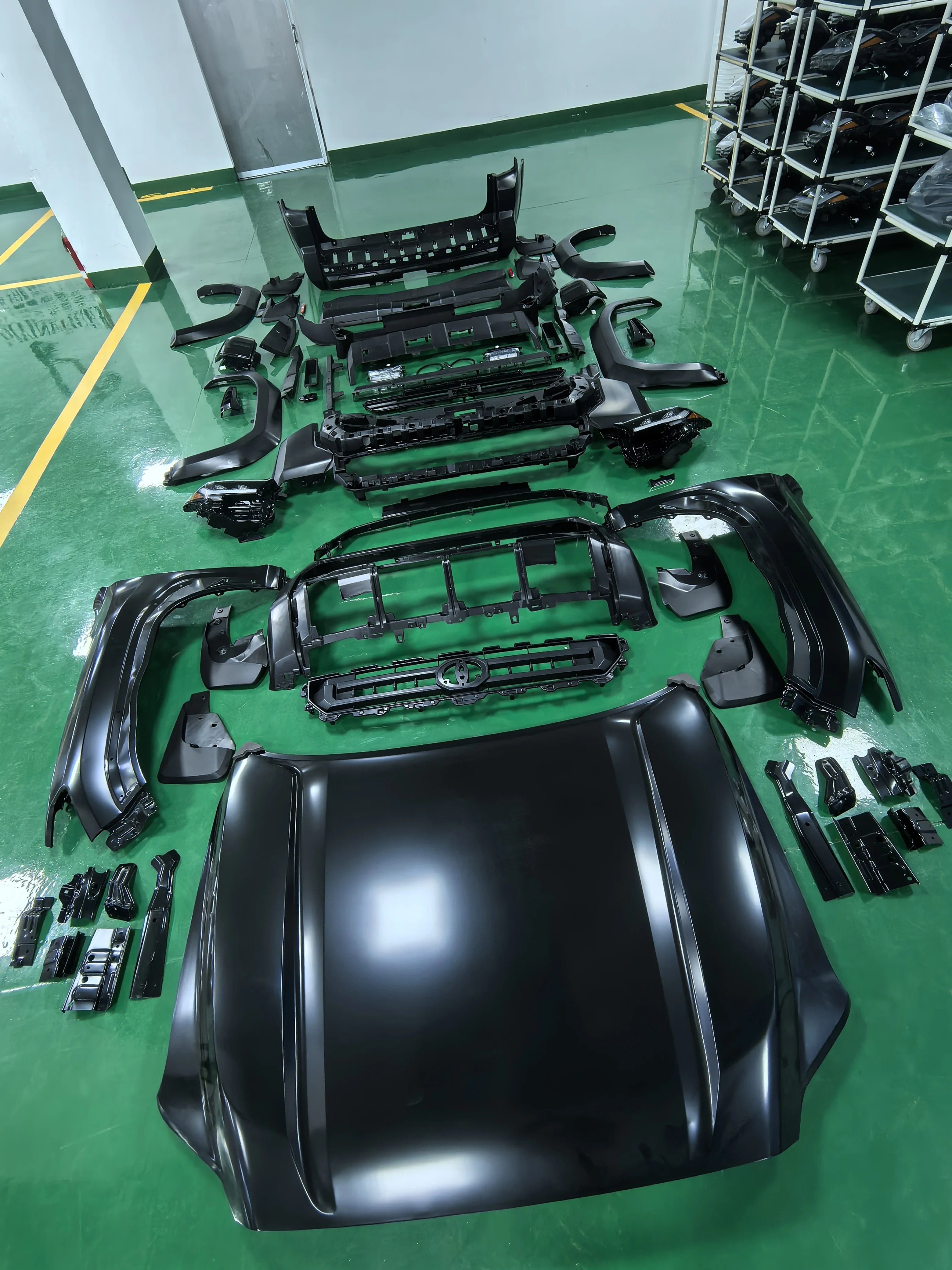STLF DT Upgrade Body Kit 4R 10-24 Old Upgrade to New 2025 Facelift for Toyotas 4Runner 10-24 3