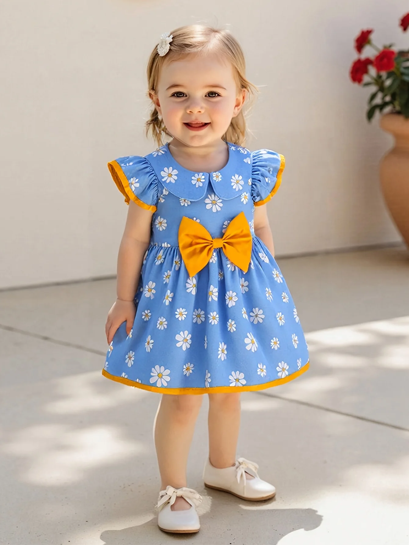 Blue Daisy Print Contrast Dress - Yellow Trim Flutter Sleeves & Big Bow Girls’ Fresh Sweet Vitality Outfit
