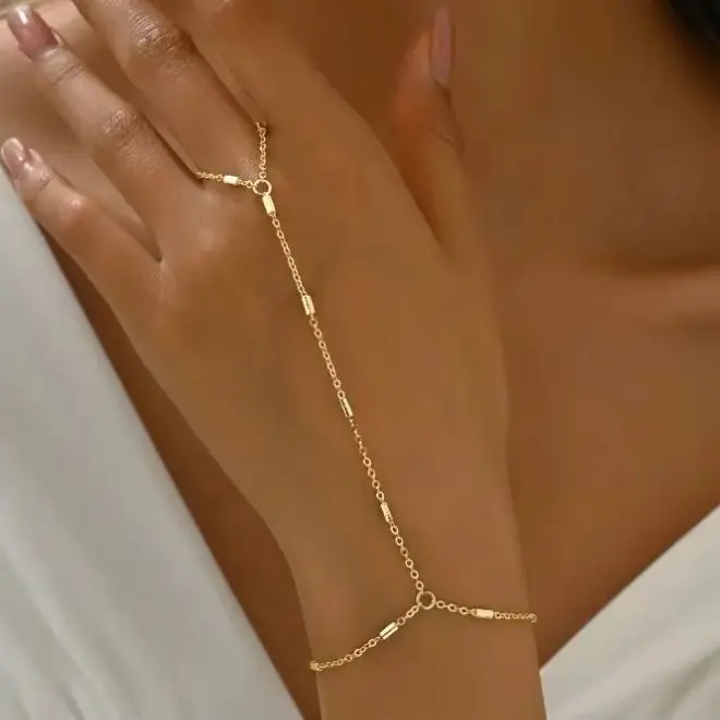 Elegant Tiny Chain Bracelet Finger Rings for Women Gold Color Link Chains Connecting Hand Harness Bracelets Jewelry Gifts