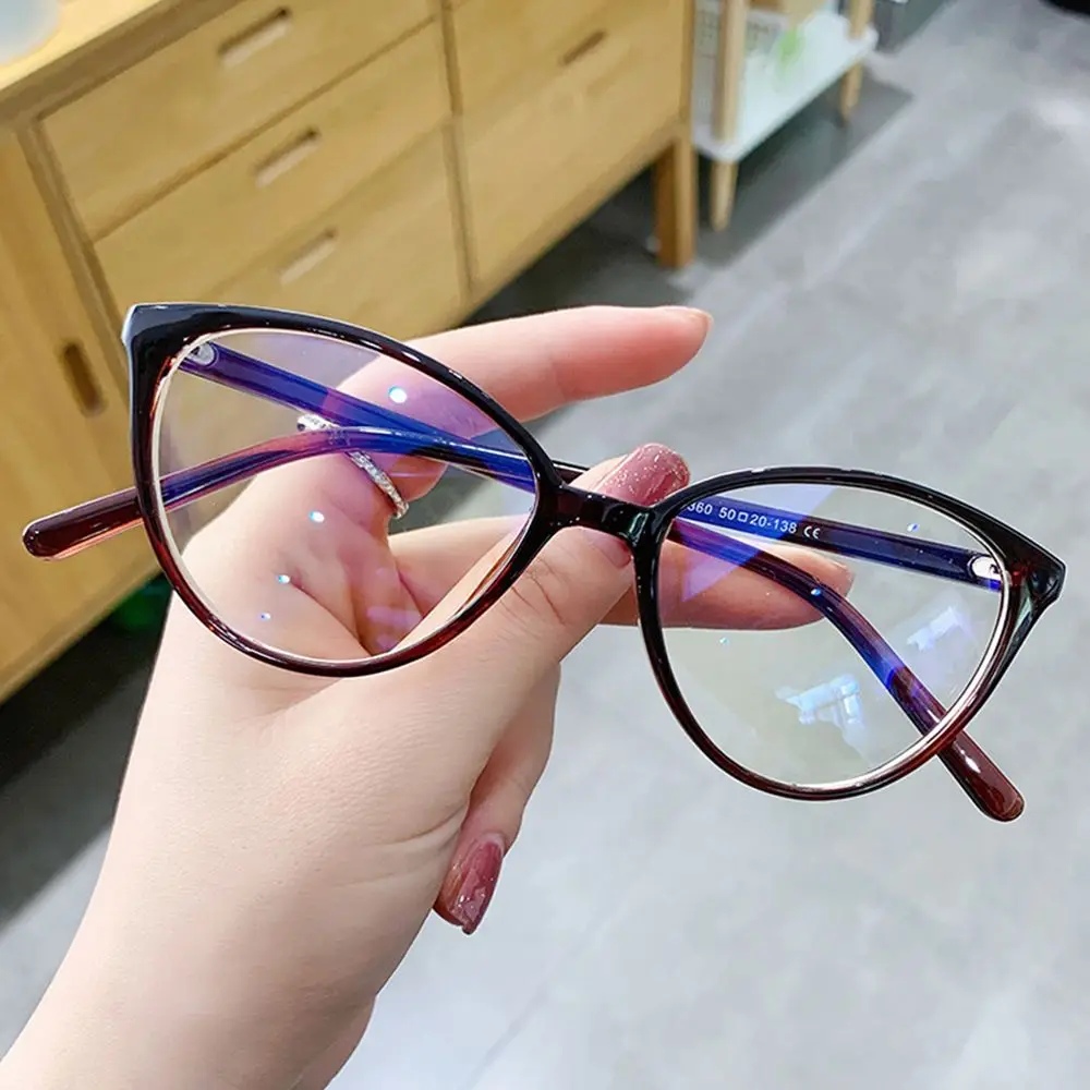 Hot Sale Anti-UV Blue Rays Eyeglasses Women Fashion Ultra-light Frame Glasses Computer Goggles Protection Eyewear Vision Care