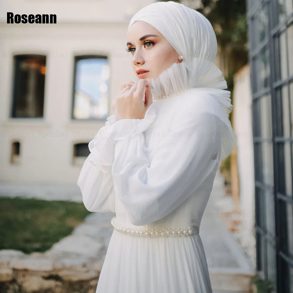 Muçulmano 2025 novo simples a linha vestidos de casamento gola alta cinto tule completo drapeado plissado até o chão vestido de noiva robe de mariée