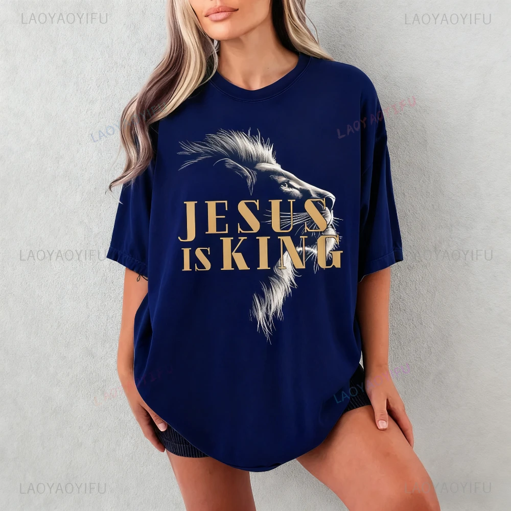 

Jesus Is King Shirt Christianity T-Shirt Christian Lion Graphic Tee Bible Verse Tops Aesthetic Faith Streetwear Gift Men Women T