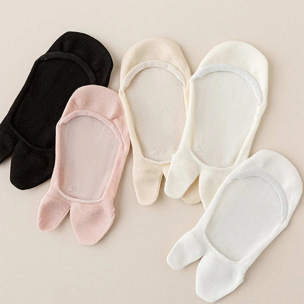 Trendy Cotton Summer Thin Cotton Socks Breathable Solid Color Two Toe Socks Sweat Absorbing Invisible Socks