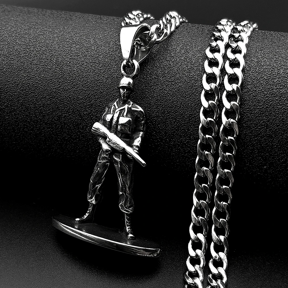 Klassische Armee-Soldaten-Anhänger-Halskette mit Gewehr für Damen und Herren, 316L Edelstahl, Militär-Biker-Kette, Schmuckgeschenk – Detail 4