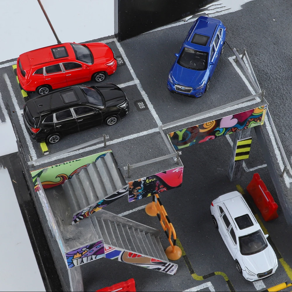 1:64 Subaru Forester Mini Modello di Auto Giocattoli Pressofuso In Lega di Assorbimento Degli Urti Pneumatici In Gomma Diapositiva Avanti Ornamento per I Regali Dei Bambini