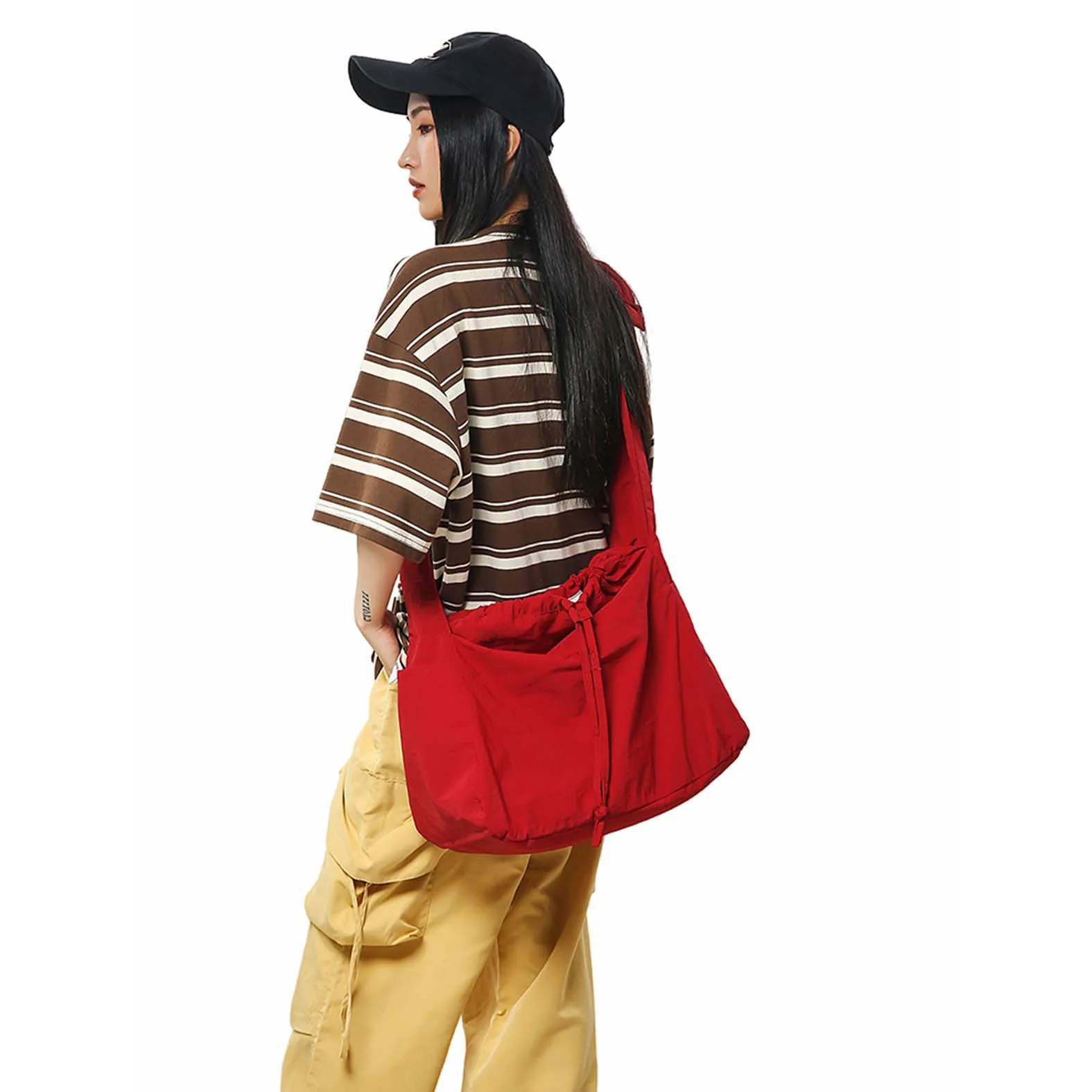 

Lightweight bag for women 2025 new soft casual shoulder bag versatile lightweight large capacity drawstring crossbody bucket bag