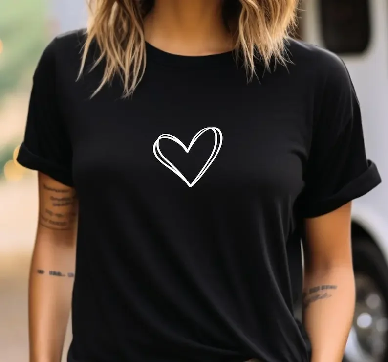 Love Heart Graphic Hand Drawn Trendy Women Aesthetic Tee Free Clothing Clearance Breathable Harajuku Short Sleeve Casual Fun Tee