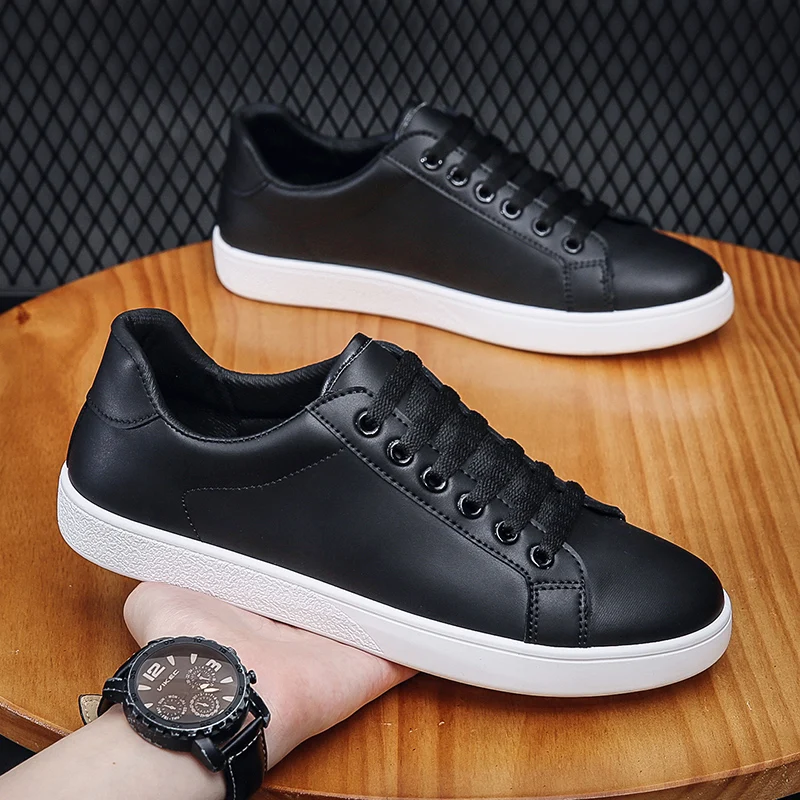 Hot Men's Casual Shoes Leather Sneakers Fashion White Black Male Vulcanized Shoes Non-slip Soft Men Shoes Lightweight Flat Shoe