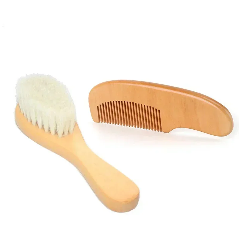 Peine de pelo de madera para recién nacido, peine de lana Natural, cepillo para el pelo, masajeador de cabeza infantil, accesorios portátiles para niños pequeños para bebé recién nacido