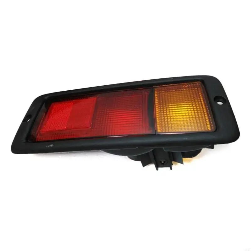 U13C Car Rear Bumper Reflectors Light Parking Brake Light Stop Lamp For Pajero Montero 1992-1999 MB124963 MB124964