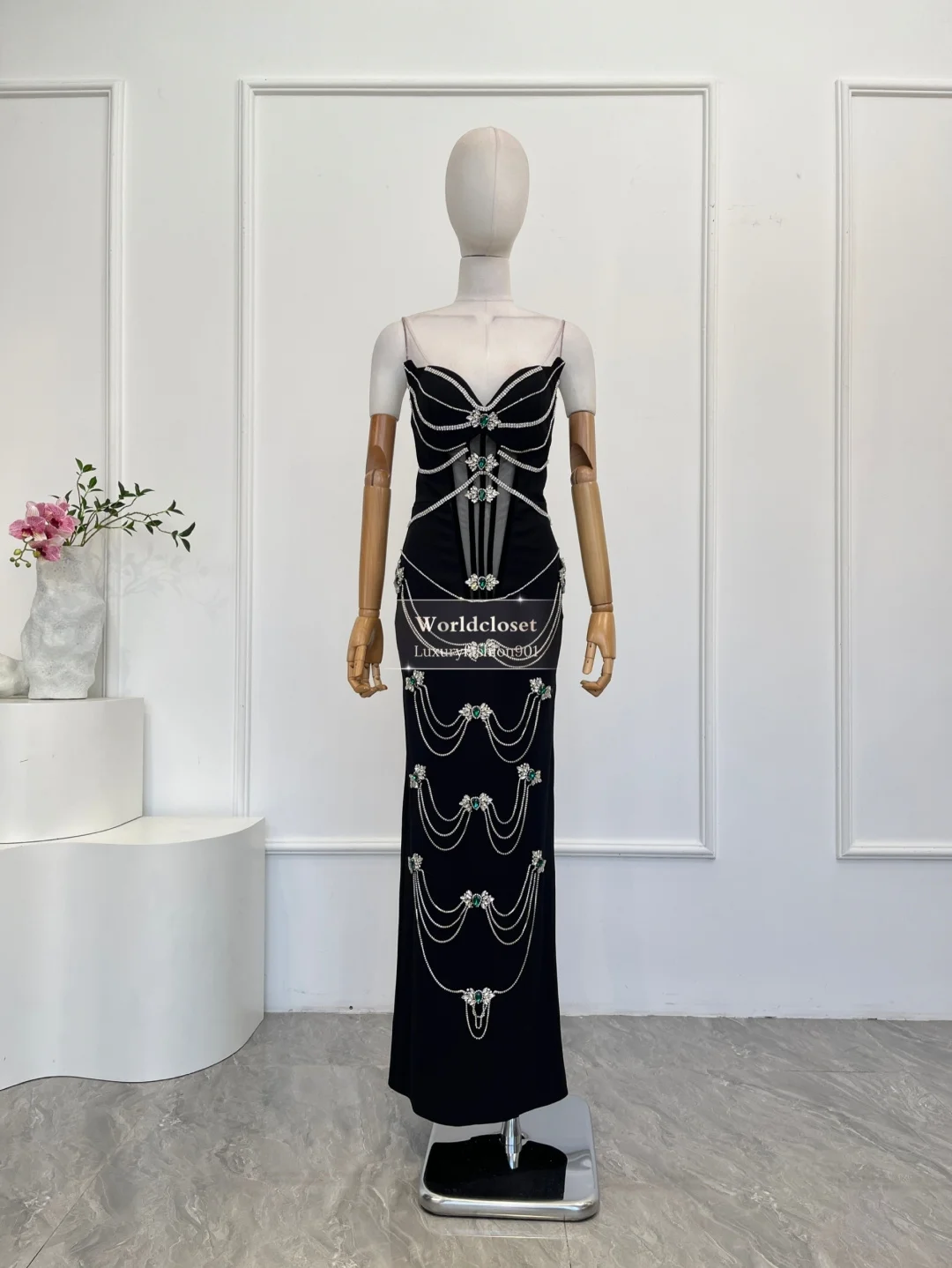 

Black Sequins Diamonds Sequins Beading Sleeveless Backless Tube Maxi Dresses for Party