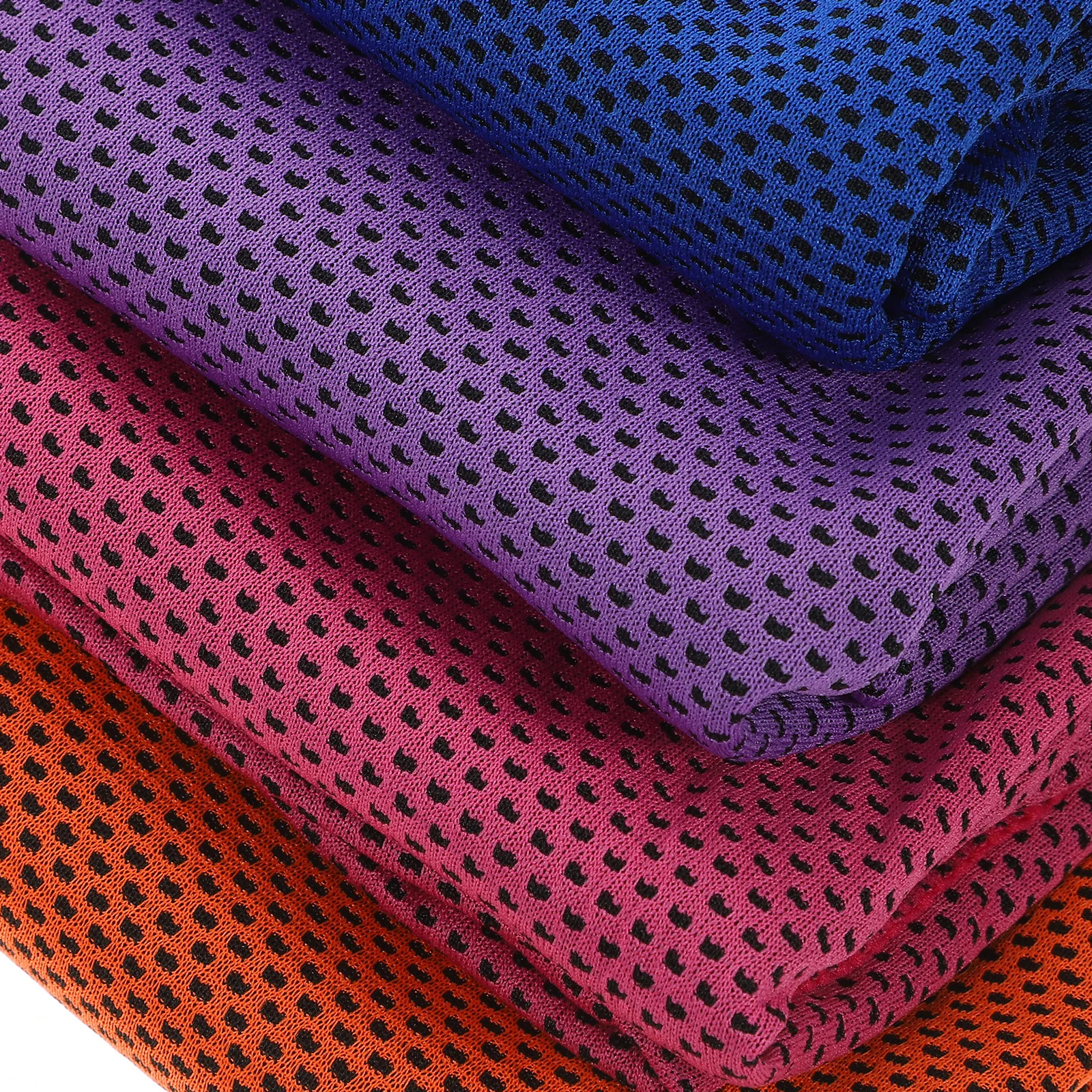 

4Pcs Cooling Towel Quick Dry Sweat Absorbing Fitness Towels Washable Sports Towels Silicone Case for Workout Travel Hiking