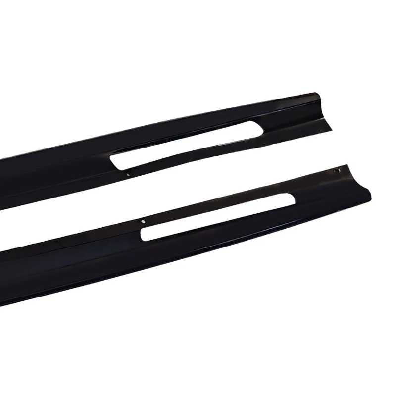 Full-length AC-style side skirts and side spoilers compatible with 2-door G22 BMW 4 Series models from 2021 to 2025