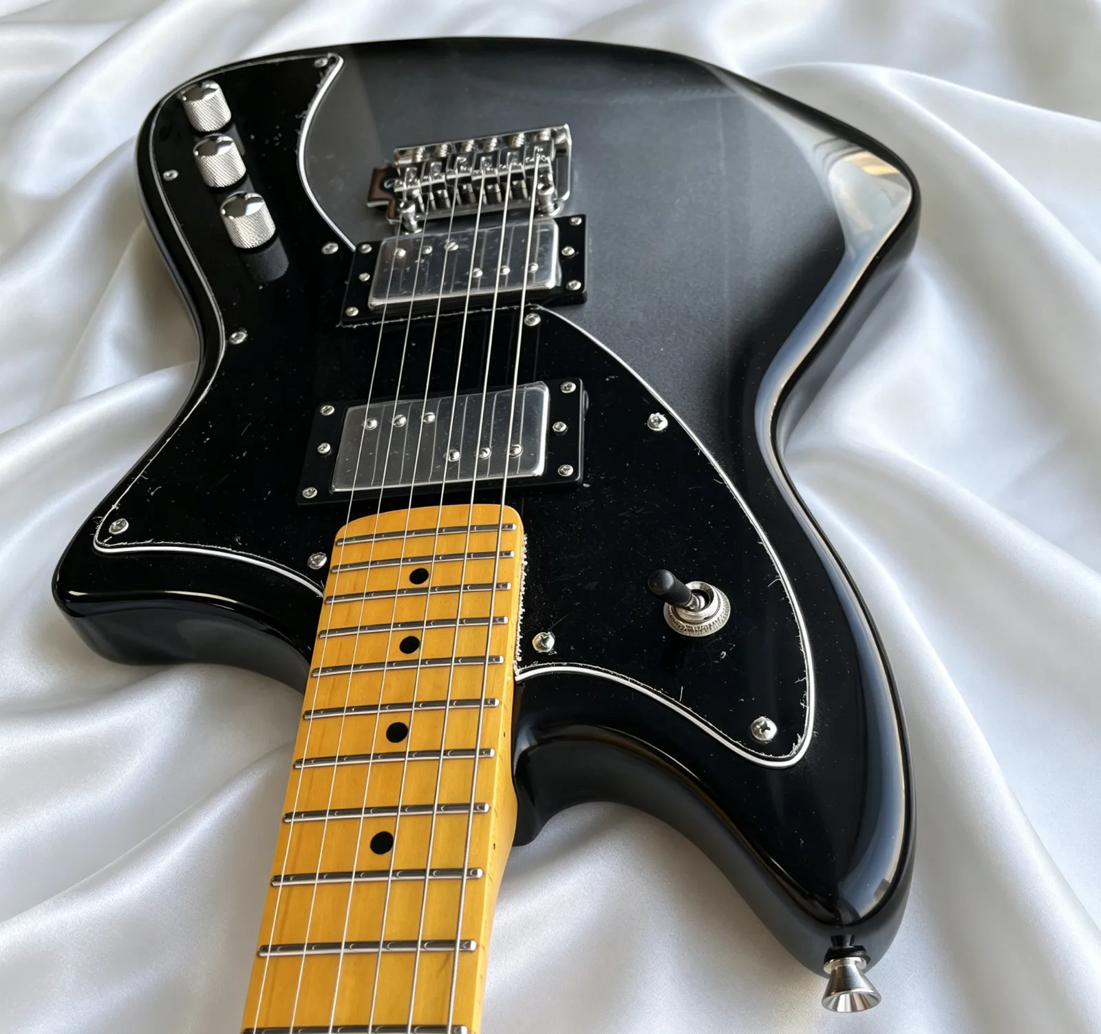 Black Silver Jazz master StyleGuitar HH Humbuckers Maple Neck  2026 hot  513