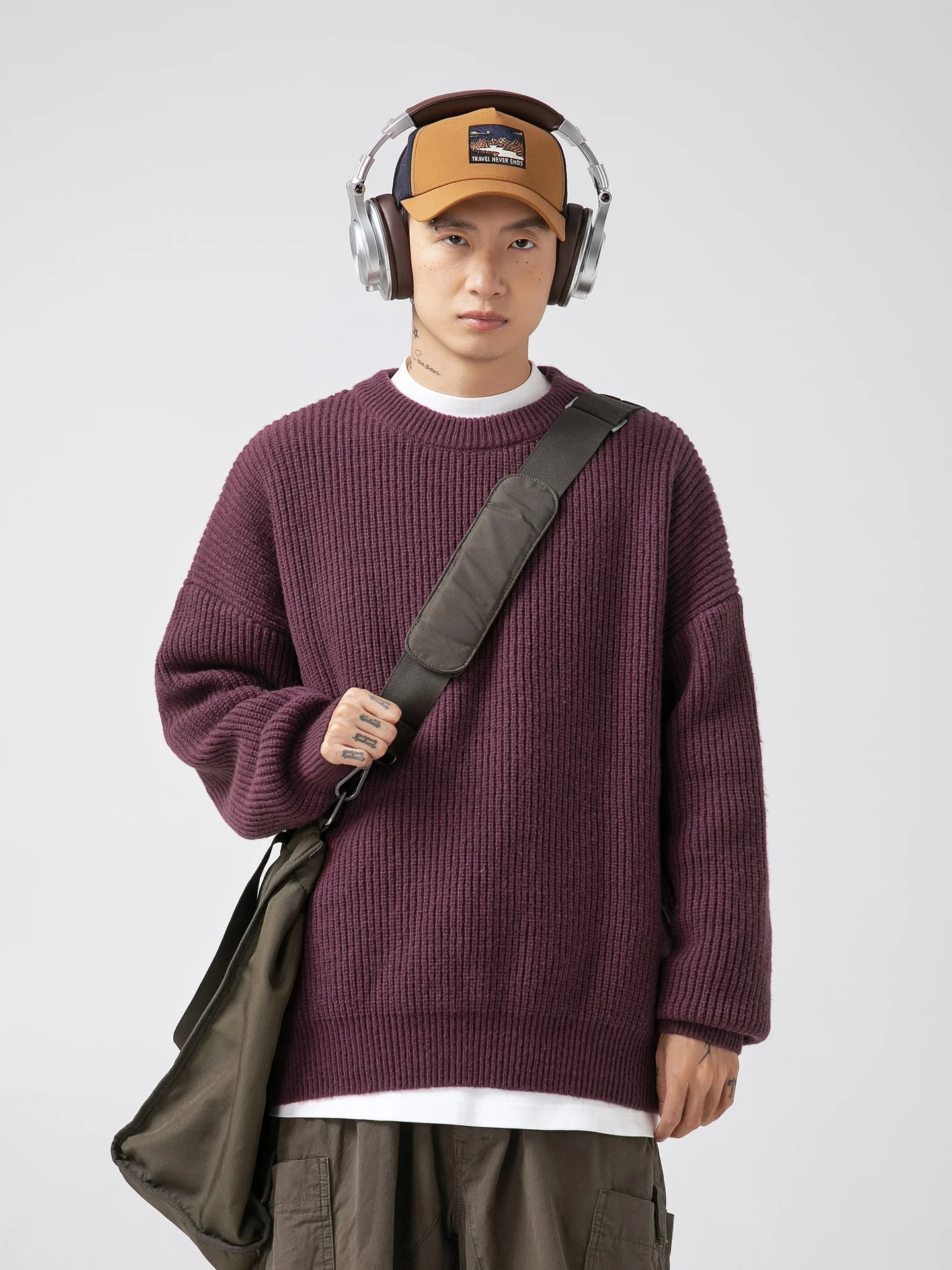 

Trendy Japanese Simple Color round Ne Knitted Sweater Men's Loose Couple Base Hoodie Autumn Polyester Fiber 00%