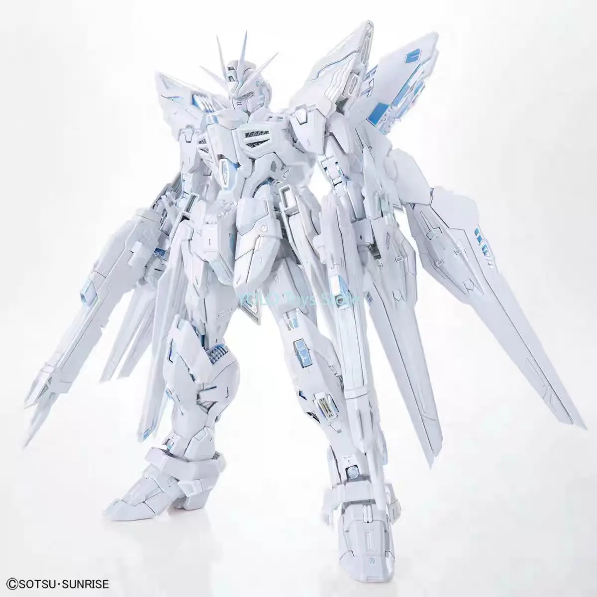 

Pre-sale MGEX ZGMD-X20A STRIKE FREEDOM [TWILIGHT COATING] Collectible Model