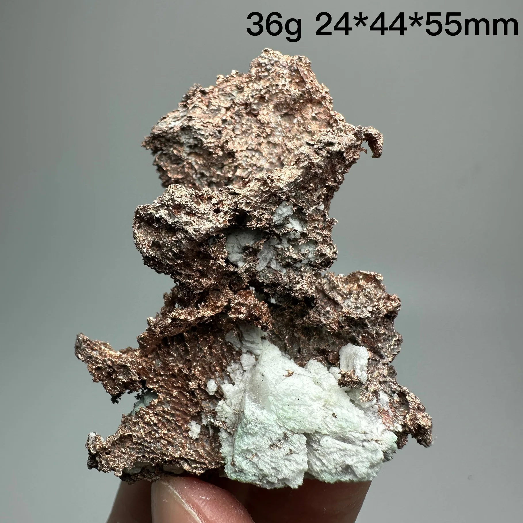 Natural Jiangxi natural copper mine specimens, healed quartz stone crystals and rock gemstones, home decoration ornaments