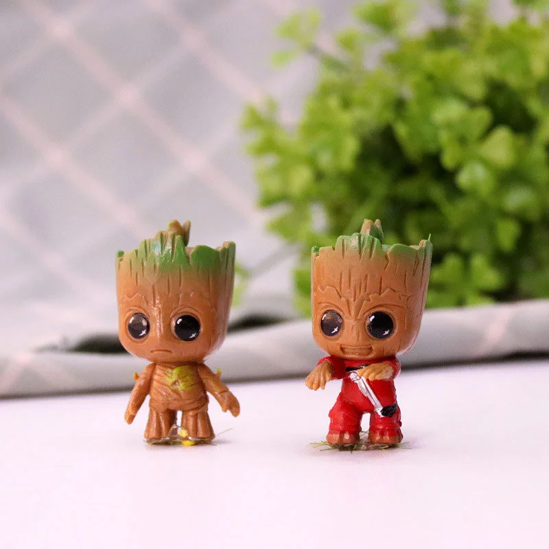 Marvel Groot Dolls Decoration Anime Action Figures Q Figurals Cute Toys Car Desk modelli di decorazione Anime regali di compleanno per bambini