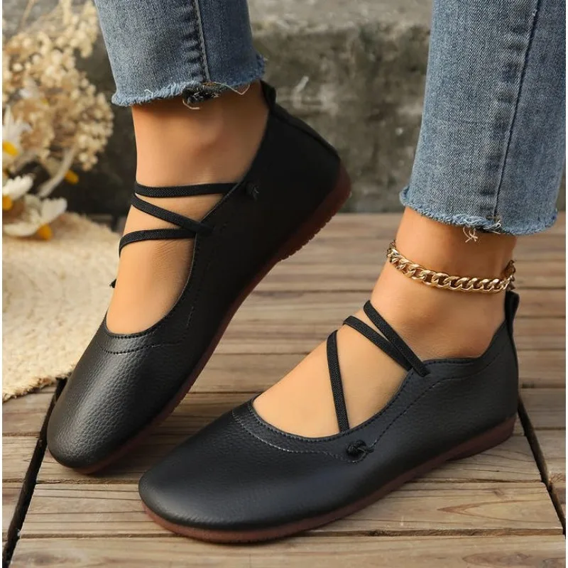

New Casual Flat Single Shoes Brand Designer Woman Square Toe Japanned Leather Flats Vintage Narrow Band Loafers Luxury Shoes